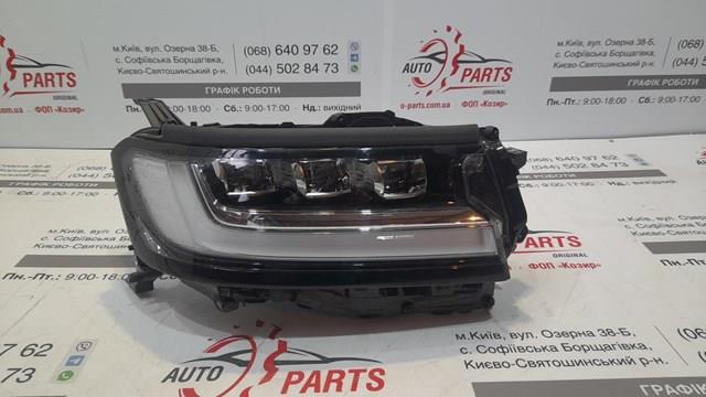 Фара права 8114560Q51 Toyota