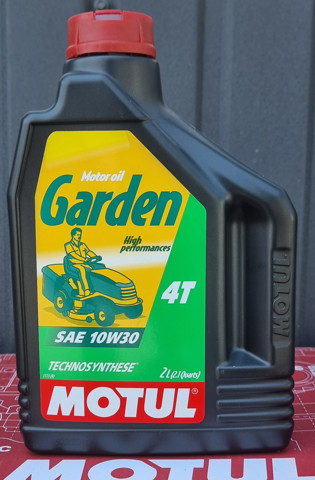 832802 Motul Масло двигуна