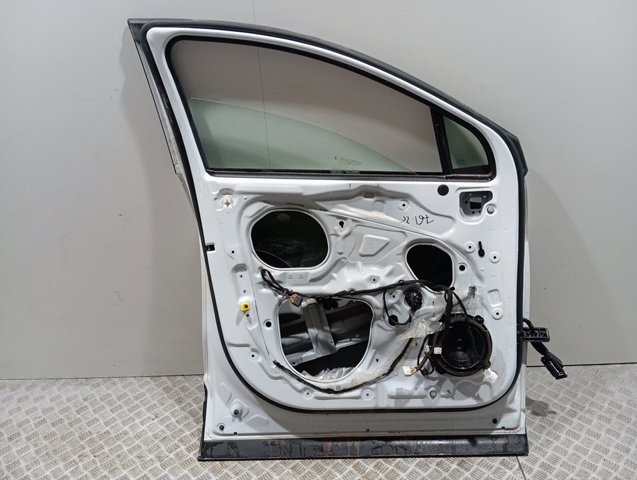 Купити 76003R2010 Hyundai/Kia Двері кабіни