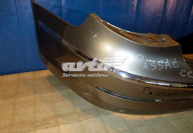 Бампер задній VAG 3C8807421EGRU
