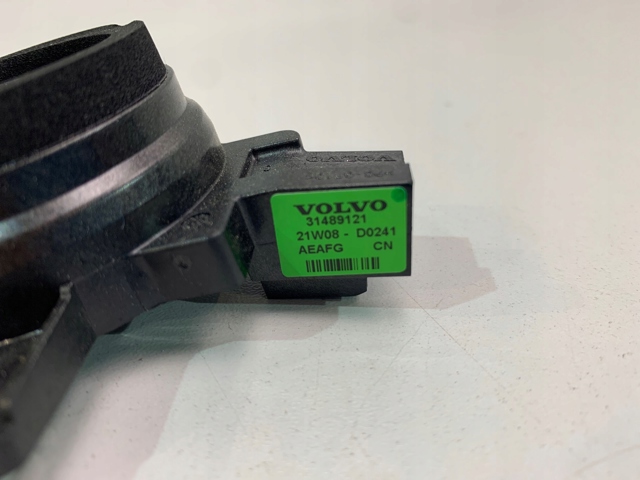 31489121 Volvo 