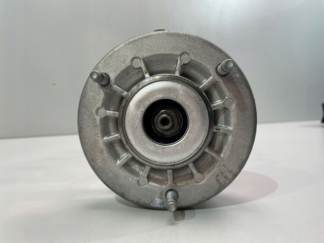 33526896015 BMW 
