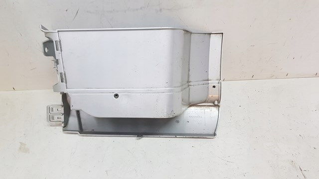 Підніжка права Daniparts DPDA198 ціна, від 36.37 USD
