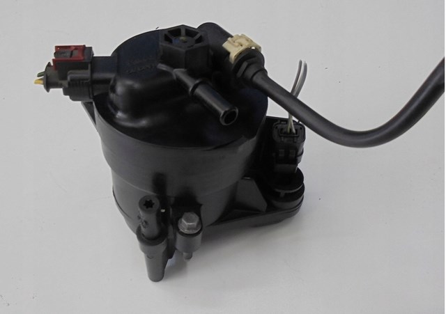 F1FQ9A072AC Ford Кронштейн паливного фільтра