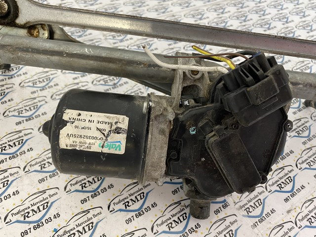 Трапеція двірників 42746586 General Motors