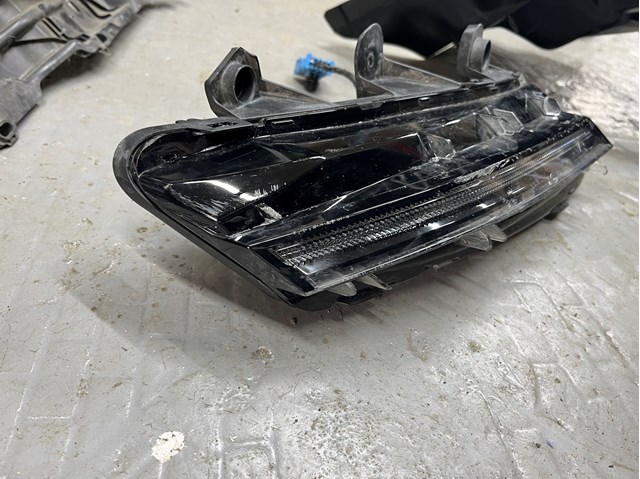 Купити 9836231080 Peugeot/Citroen Фара денного світла, ліва