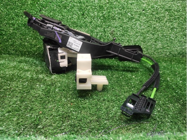 Купити LJ6BS264A32AE Ford 