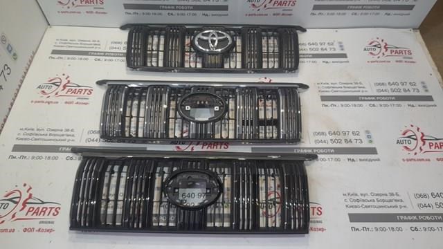 Купити 5310160E90 Toyota Захисна решітка радіатора