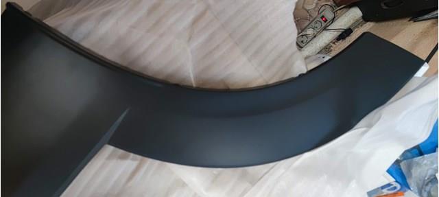 Купити DFR551RC0A Mazda Молдинг задніх правих дверей, нижній