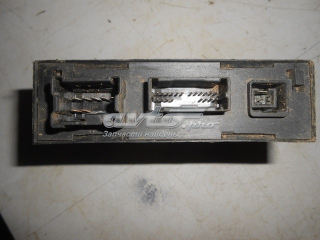  285969F90 Nissan/Infiniti