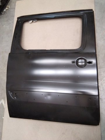 Купити 1400428688 Fiat/Alfa/Lancia Двері бічні (зсувні), права