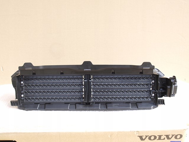 Повітропровід (дефлектор) радіатора, нижній Volvo 32296802 ціна, від 222.66 USD