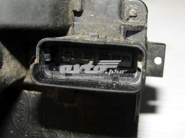 Замок задньої дверї, правої Hyundai/Kia 814202H010 ціна, від 35.47 USD