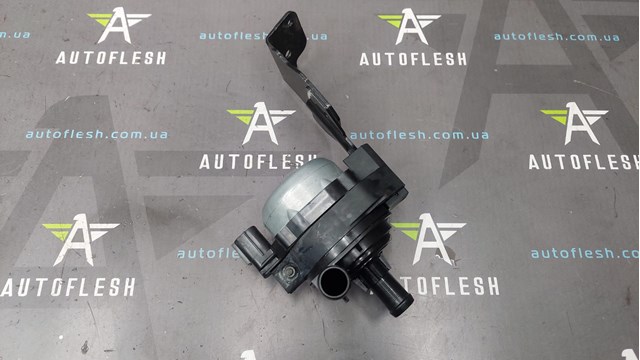 210109597R Renault (RVI) Водяний насос охолодження електро додатковий