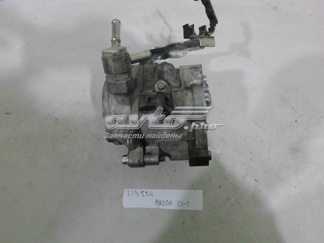 PY0110190 Mazda Кронштейн паливного насосу ПНВТ
