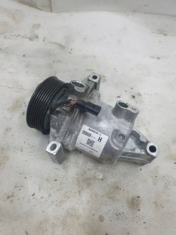 Насос кондиціонера Renault (RVI) 926008469R