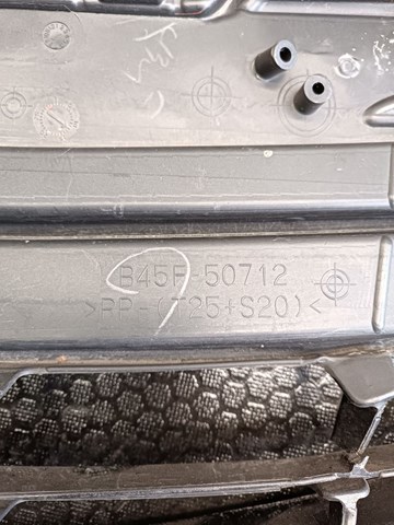  Mazda B45F50712