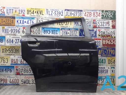 Двері задні в зборі Chrysler 68089372AC
