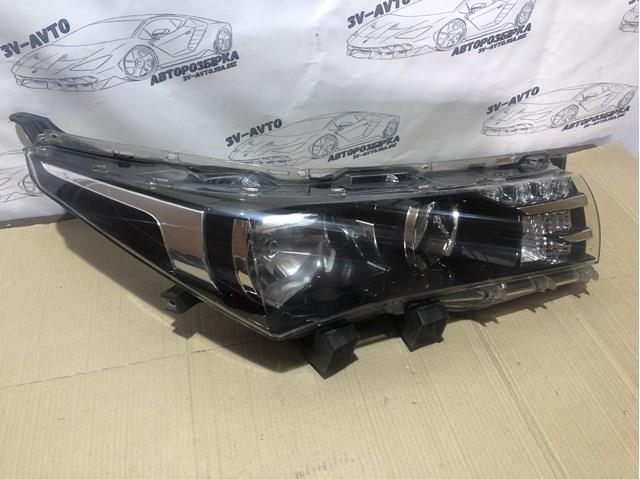 Фара права 8111002E7100 Toyota
