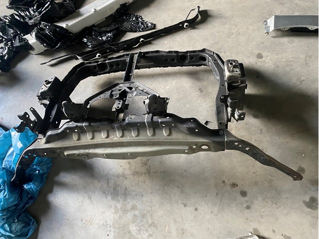Рамка радіатора 5320148160 Toyota
