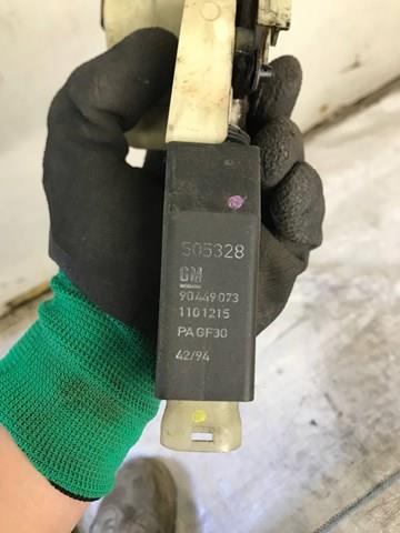 90449073 General Motors Актуатор замка дверей, передніх, правих