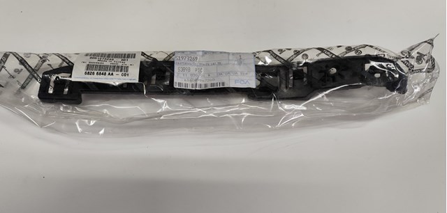 Купити 51973269 Fiat/Alfa/Lancia Кронштейн бампера переднього, лівий
