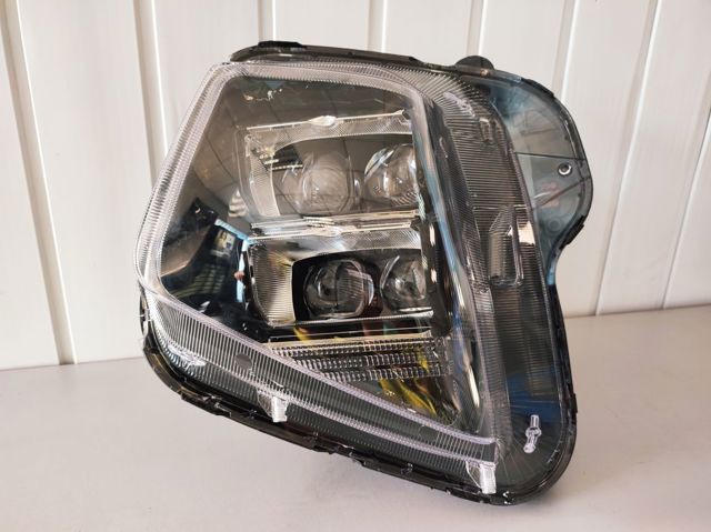 Фара Hyundai/Kia 92101N9200