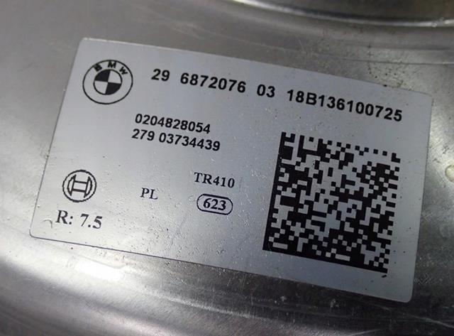6872076 BMW 
