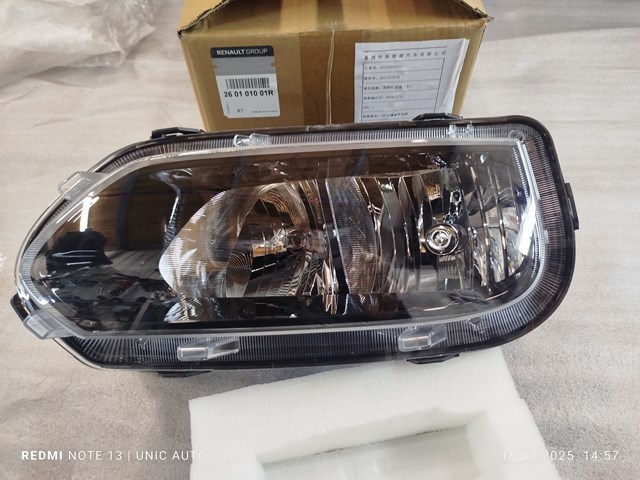 Фара правая Renault (RVI) 260101001R ціна, від 215.37 USD