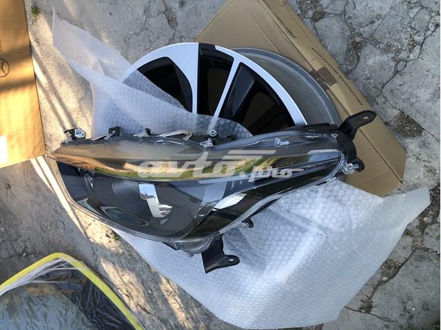 81170K0060 Toyota Фара дальнього світла в зборі