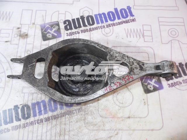 Важіль задньої підвіски нижній, лівий/правий 551B0EG000 Nissan/Infiniti