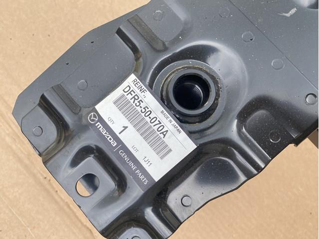 Шина бампера переднього Mazda DFR550070A ціна, від 190.58 USD