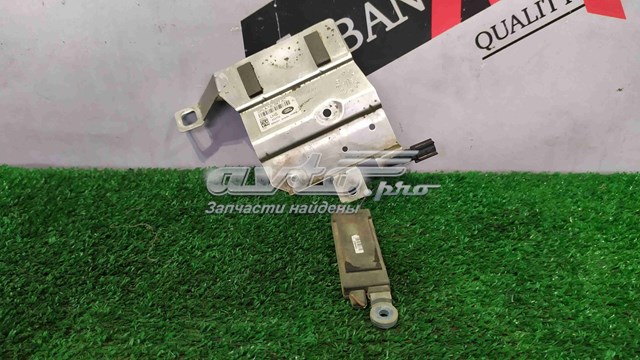  Land Rover LR042317 ціна, від 27.35 USD