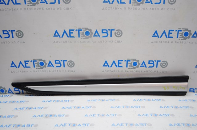 Молдинг передніх правих дверей Mitsubishi 5727A484