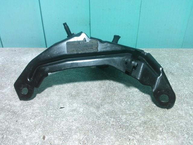 Купити 8200010657 Renault (RVI) 