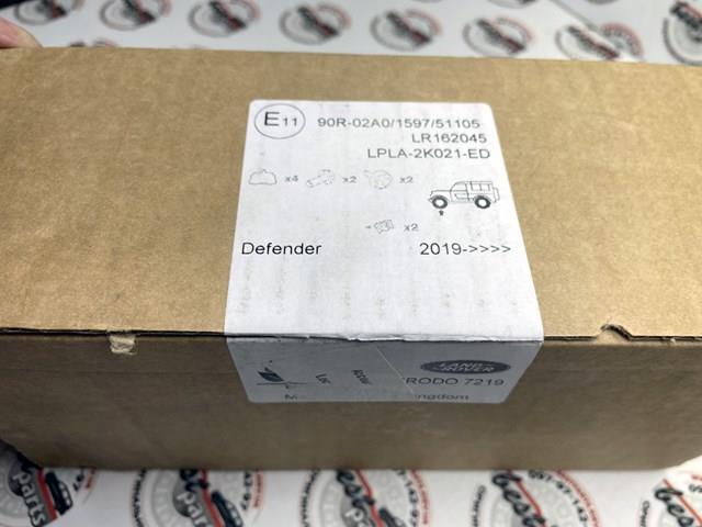 Передні тормозні колодки LR162045 Land Rover