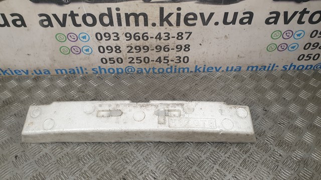 57705AG100 Subaru Наповнювач бампера переднього