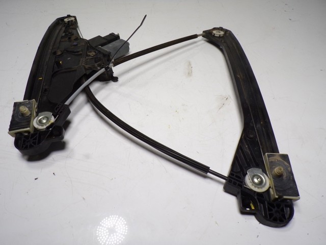9810488880 Peugeot/Citroen Склопідйомник передньої правої двері