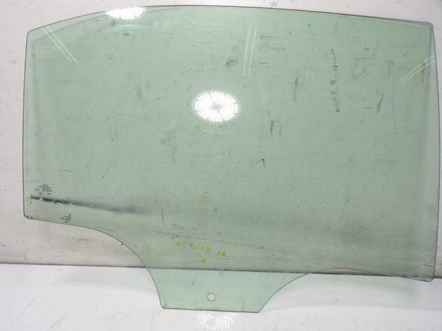 Скло заднє праве XYG GS6416D304 ціна, від 24.46 USD