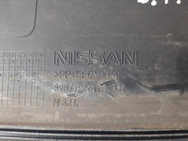82871BR11A Nissan накладка задньої лівої двері