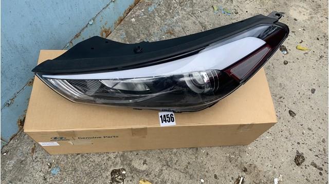 92101D3200 Hyundai/Kia Фара ліва передня