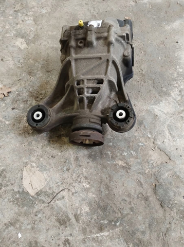 T2H8647 Jaguar Задній редуктор