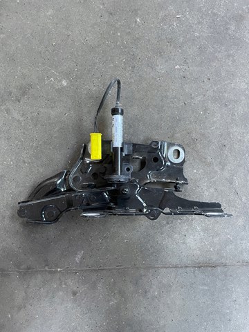 7347408 BMW 