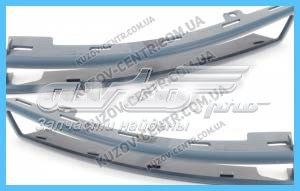 Молдинг переднього бампера, правий FPS FP7407992