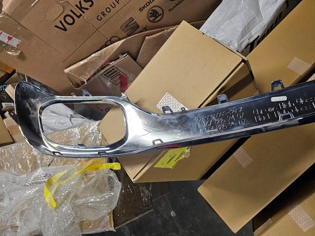 Купити A1678852407 Mercedes 