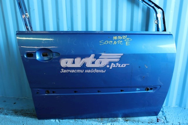 Купити Двері праві передні Renault Scenic II JM0, JM1