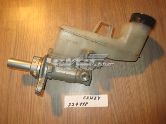 Головний гальмівний циліндр 4720133620 Toyota
