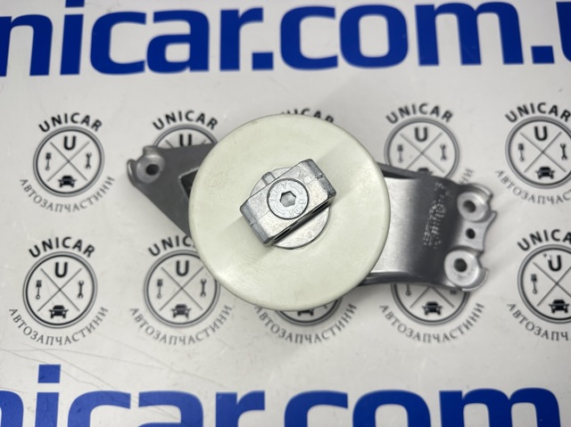 Ліва подушка двигуна Mercedes A2062404901 ціна, від 219.46 USD
