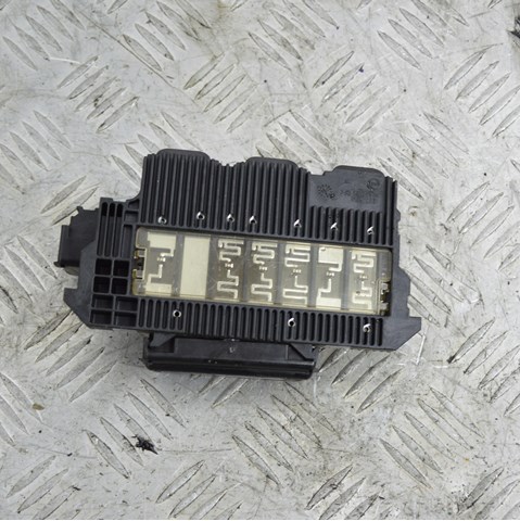 Коробка запобіжників Peugeot/Citroen 1400550780 ціна, від 12.94 USD