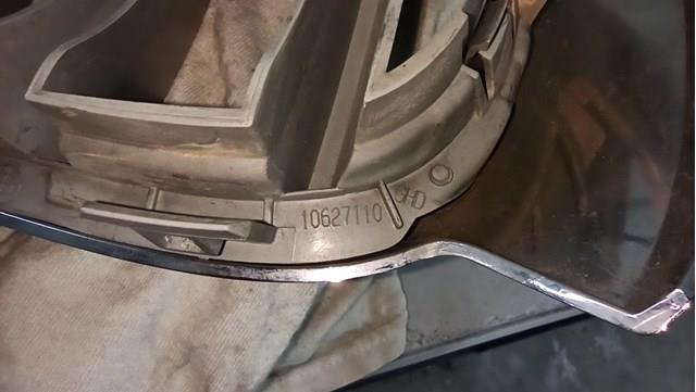 Решітка радіатора 10627110 BMW
